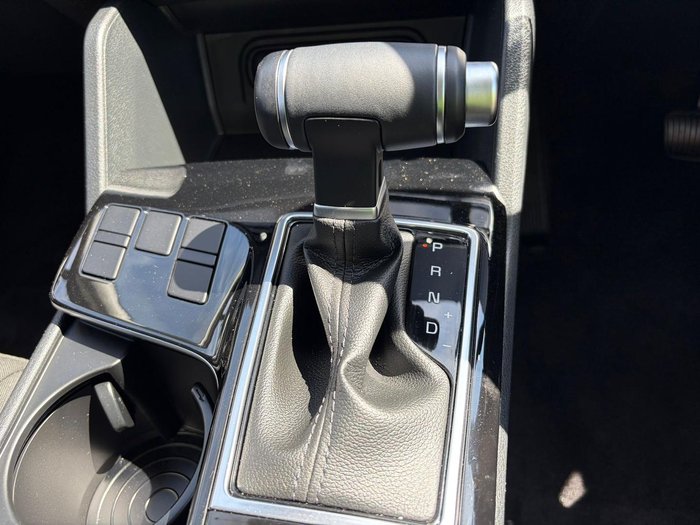 2025 Kia Sportage SX