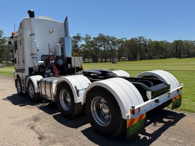 2014 Kenworth K200 8x4, Cummins ISX 550hp, rebuild history, 18sp,
