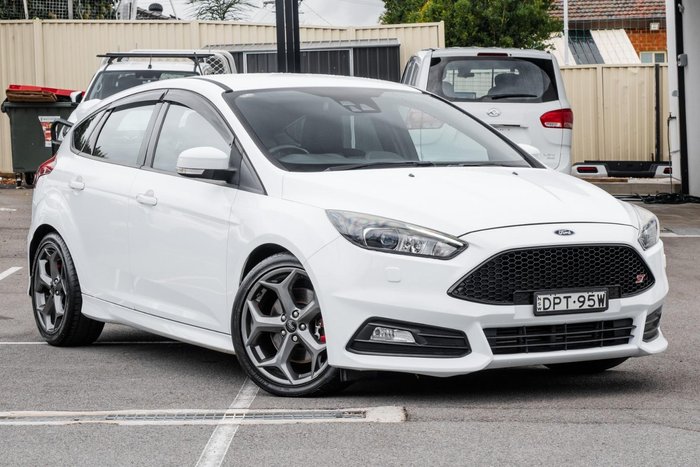 2017 Ford Focus ST