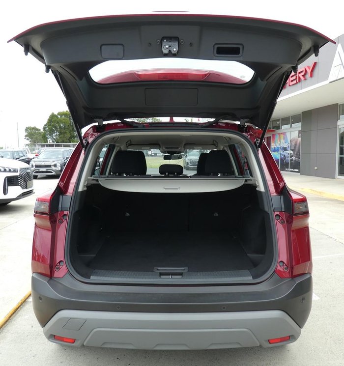 2023 Nissan X-TRAIL ST