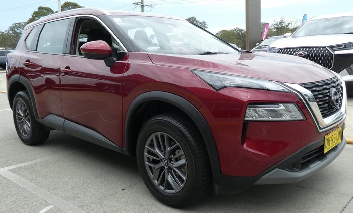 2023 Nissan X-TRAIL ST