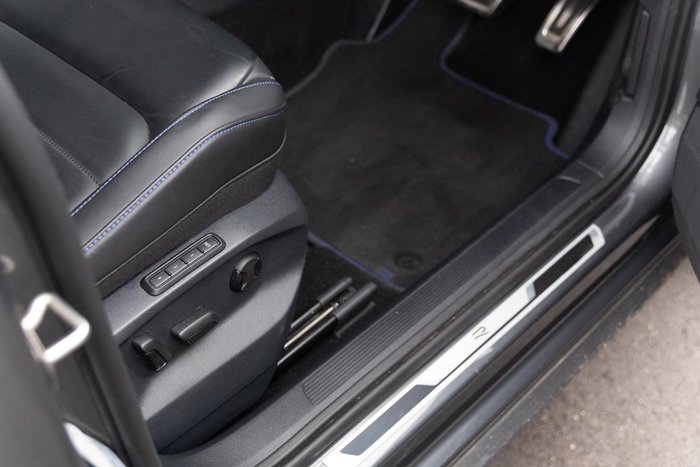 2023 Volkswagen T-Roc R