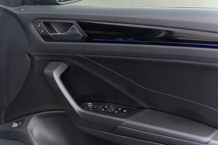 2023 Volkswagen T-Roc R