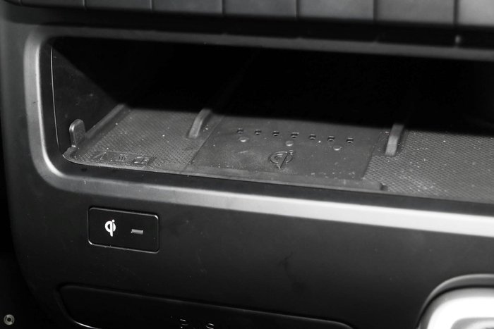 2026 Hyundai STARIA LOAD