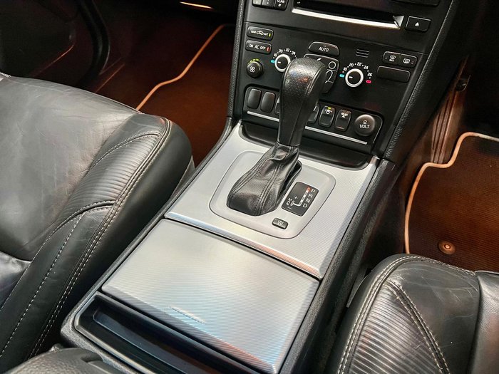 2013 Volvo XC90 R-Design MY13 4X4 On Demand Ice White