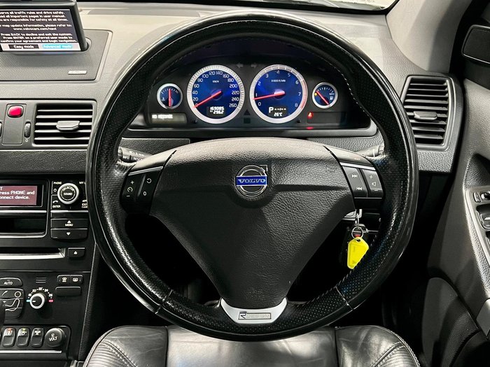 2013 Volvo XC90 R-Design MY13 4X4 On Demand Ice White