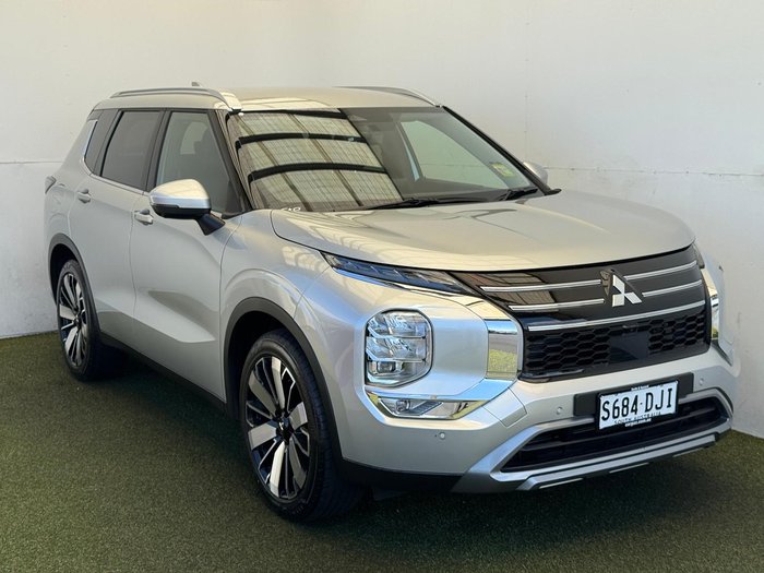 2025 Mitsubishi Outlander