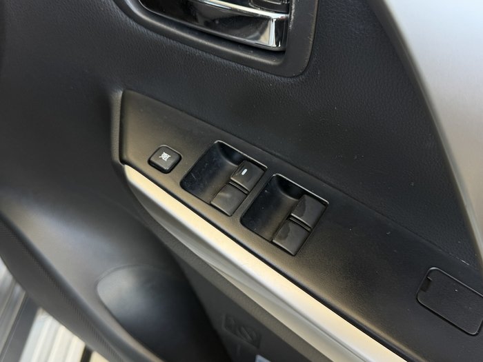 2016 Mitsubishi Pajero Sport Exceed