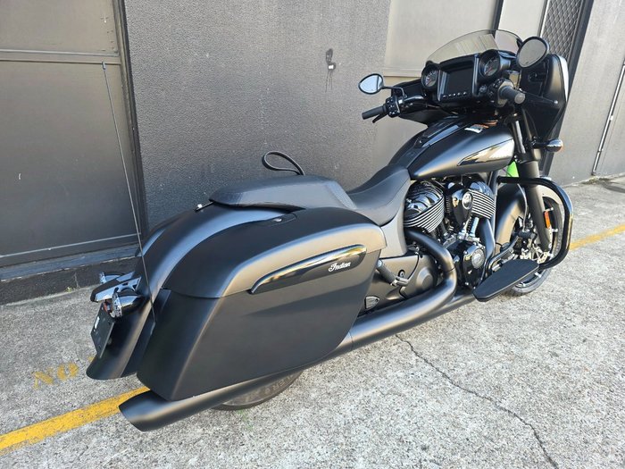 2024 Indian CHIEFTAIN DARK HORSE BLACK