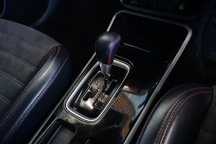 2020 Mitsubishi Outlander Black Edition