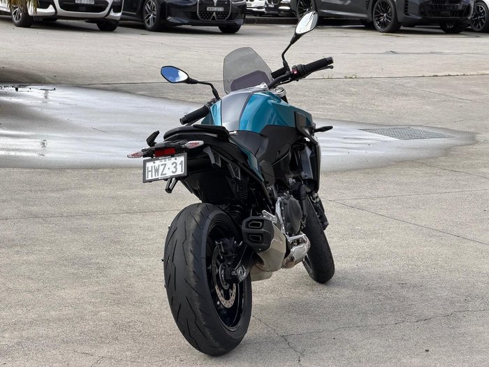 2024 BMW