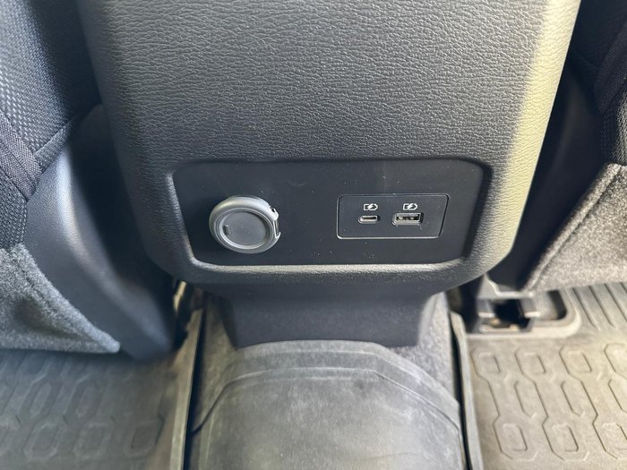 2025 Mitsubishi Triton GLX-R