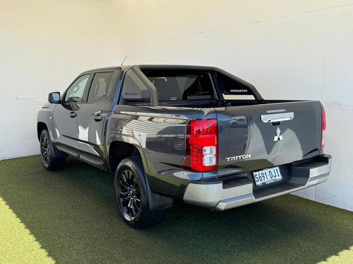 2025 Mitsubishi Triton GLX-R