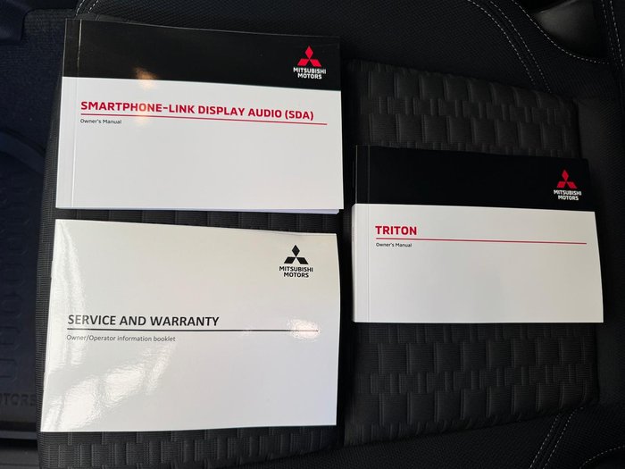 2025 Mitsubishi Triton GLX-R