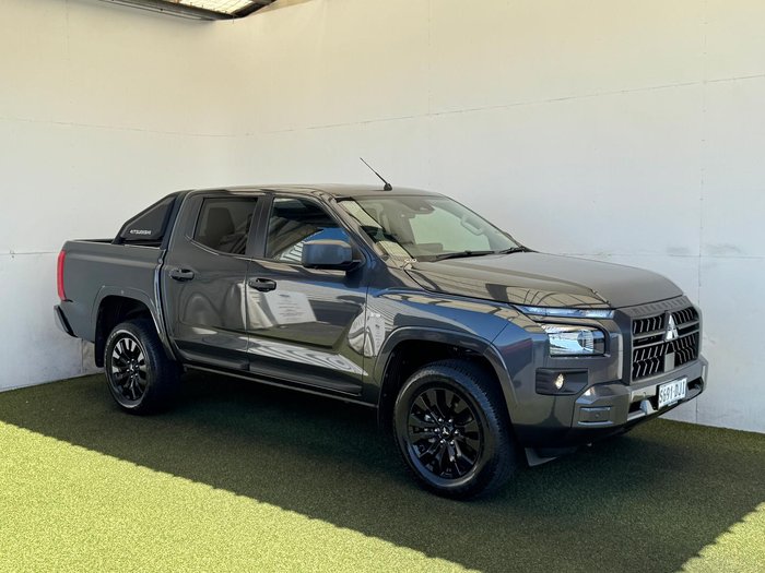 2025 Mitsubishi Triton GLX-R