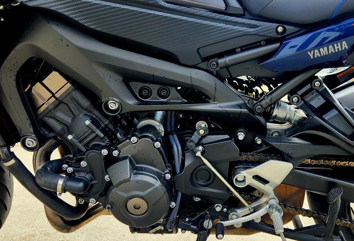 2016 Yamaha MT-09 Tracer (MT09TRA) MT Grey