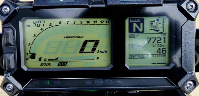 2016 Yamaha MT-09 Tracer (MT09TRA) MT Grey