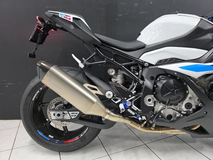 2024 BMW Motorrad S 1000 RR RACE White