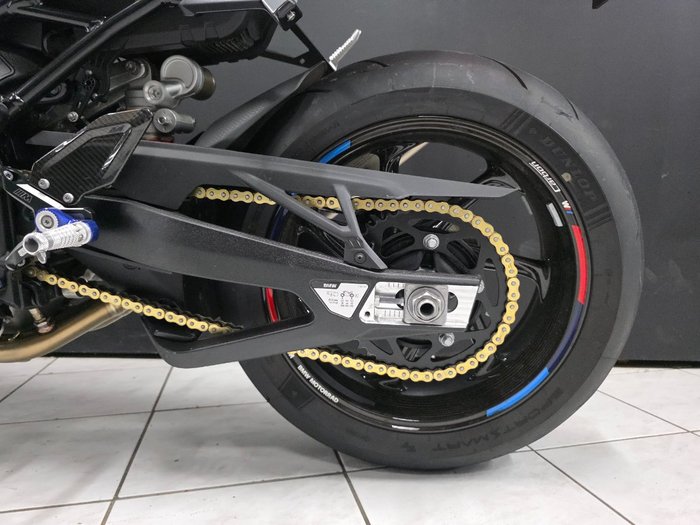 2024 BMW Motorrad S 1000 RR RACE White