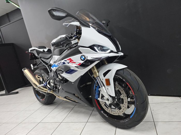 2024 BMW Motorrad S 1000 RR RACE White