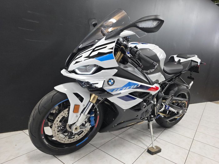 2024 BMW Motorrad S 1000 RR RACE White
