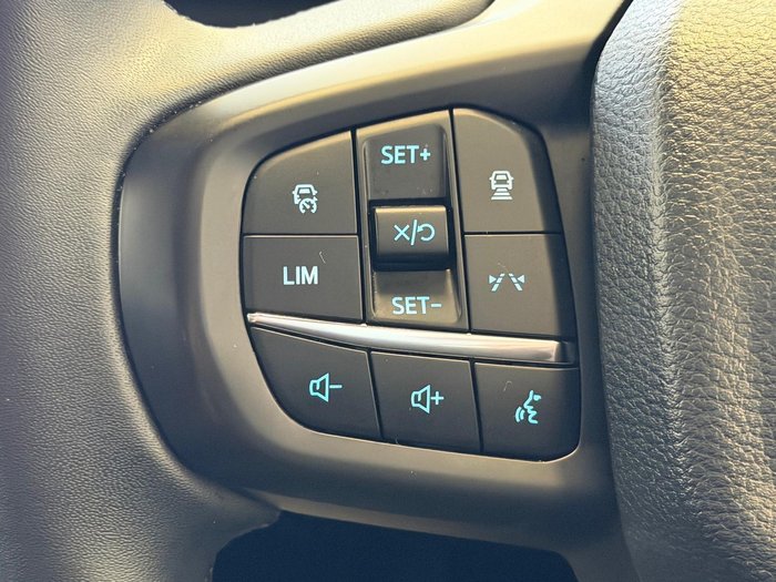 2025 Ford Everest Trend