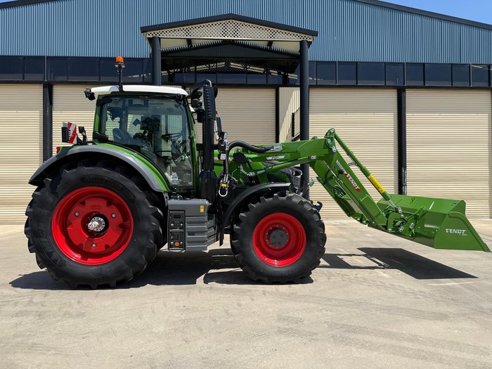 0 Fendt 620 Vario
