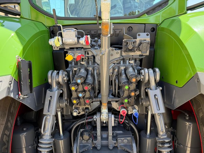 0 Fendt 620 Vario