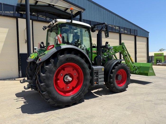 0 Fendt 620 Vario