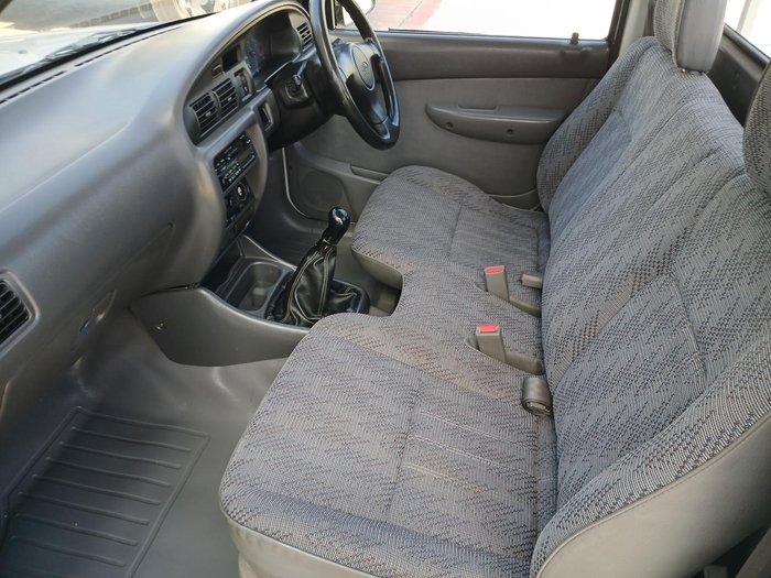 1999 Ford Courier GL PE Cool White