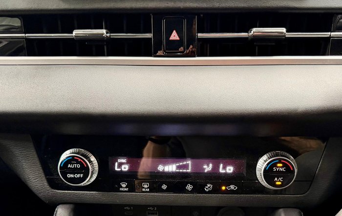 2021 Mitsubishi Outlander LS