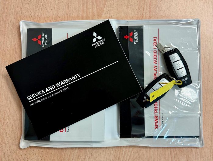 2021 Mitsubishi Outlander LS