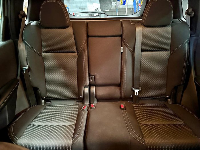 2021 Mitsubishi Outlander LS