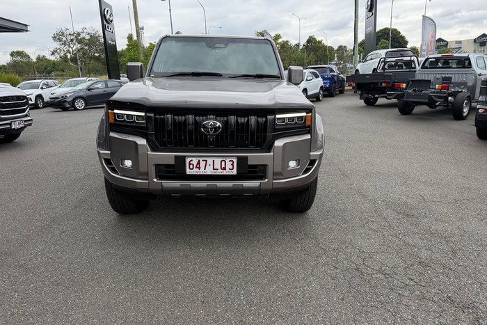 2024 Toyota Landcruiser Prado VX