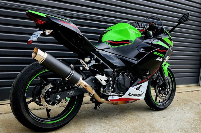 2022 Kawasaki Ninja 400 (EX400G) Ninja Green