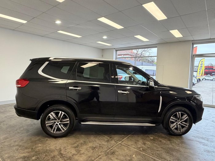 2023 LDV D90 Executive