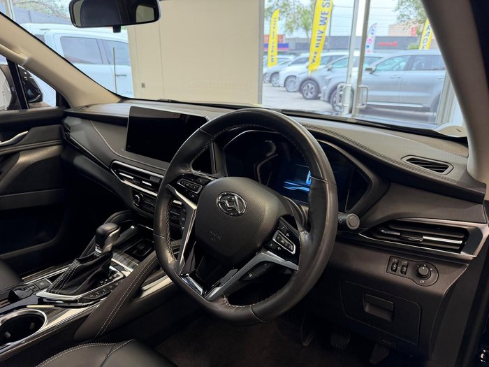 2023 LDV D90 Executive