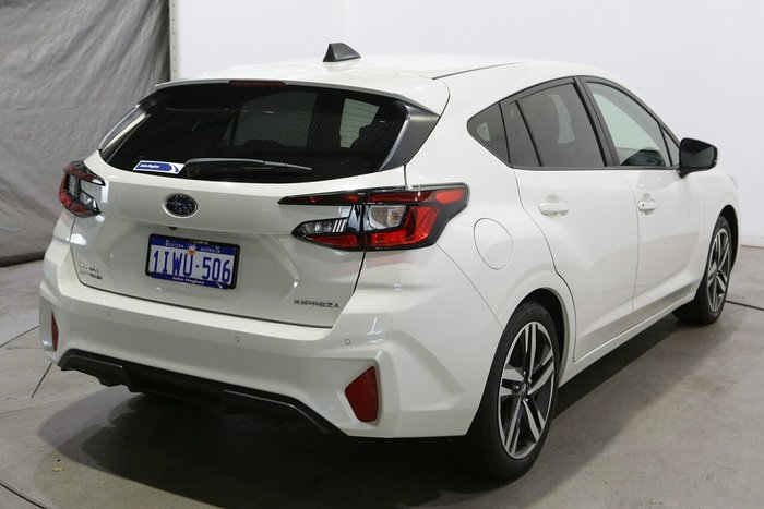 2025 Subaru Impreza 2.0L