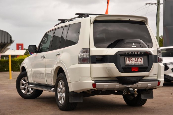 2015 Mitsubishi Pajero GLX