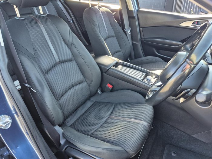 2018 Mazda 3 Maxx Sport