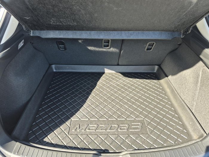 2018 Mazda 3 Maxx Sport