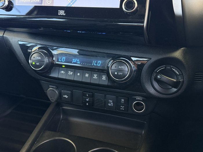 2023 Toyota Hilux Rogue