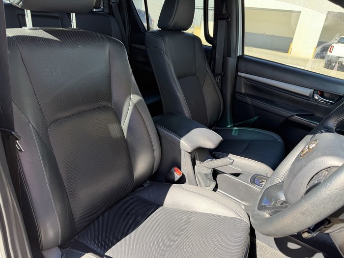 2023 Toyota Hilux Rogue