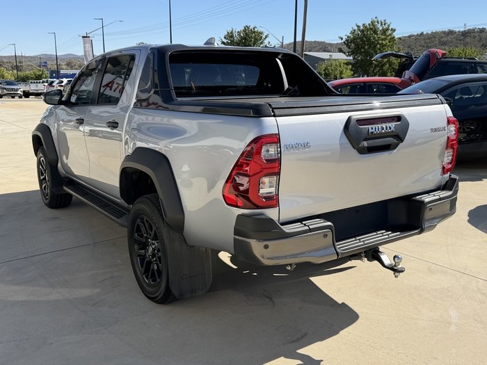 2023 Toyota Hilux Rogue