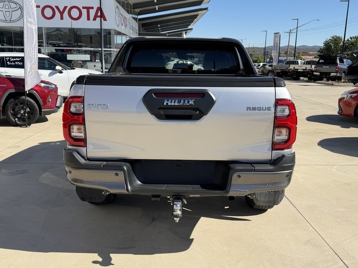 2023 Toyota Hilux Rogue