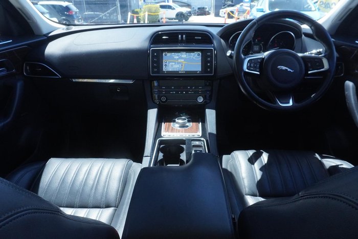 2017 Jaguar F-PACE 30d Portfolio
