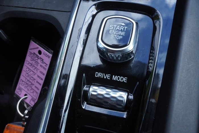 2021 Volvo XC60 T6 R-Design