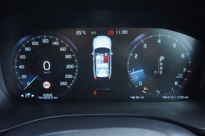 2021 Volvo XC60 T6 R-Design