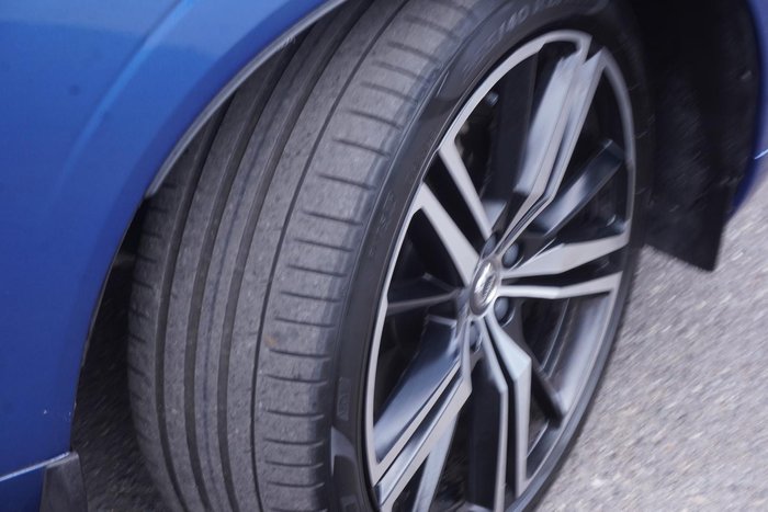 2021 Volvo XC60 T6 R-Design