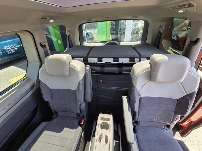 2024 Volkswagen Multivan TDI360 Life